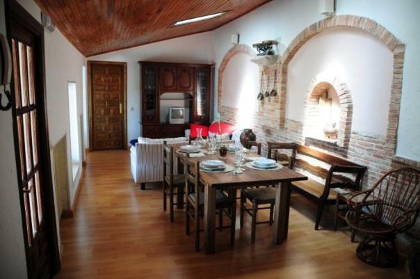 La Huerta Del Rivero San Esteban De Gormaz Bagian luar foto